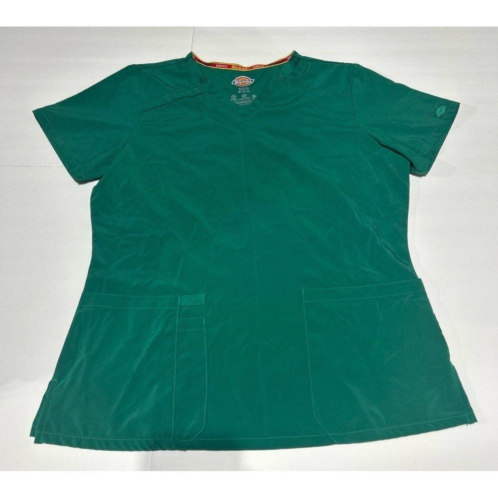 Dickies Women's Medium Hunter Green V-Neck Scrub Top